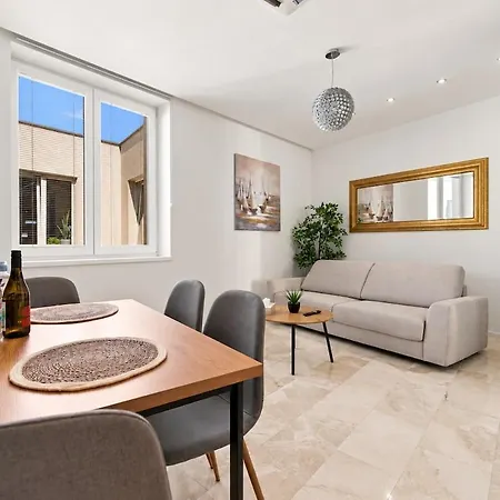 Appartamento Zamocka Nest Bratislava